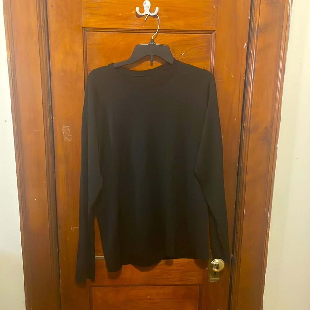 LuluLemon Mens Black Long Sleeve T-Shirt